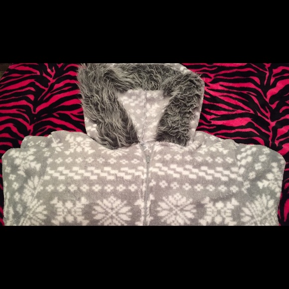 Winter sleepwear - Picture 4 of 4