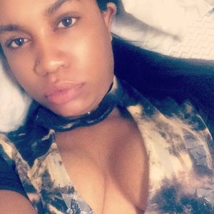 Meet your Posher, Nikki