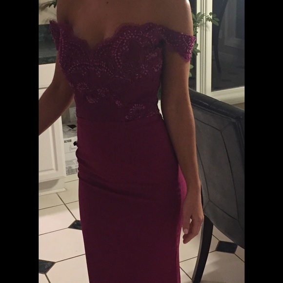 Gown 🚫SOLD🚫