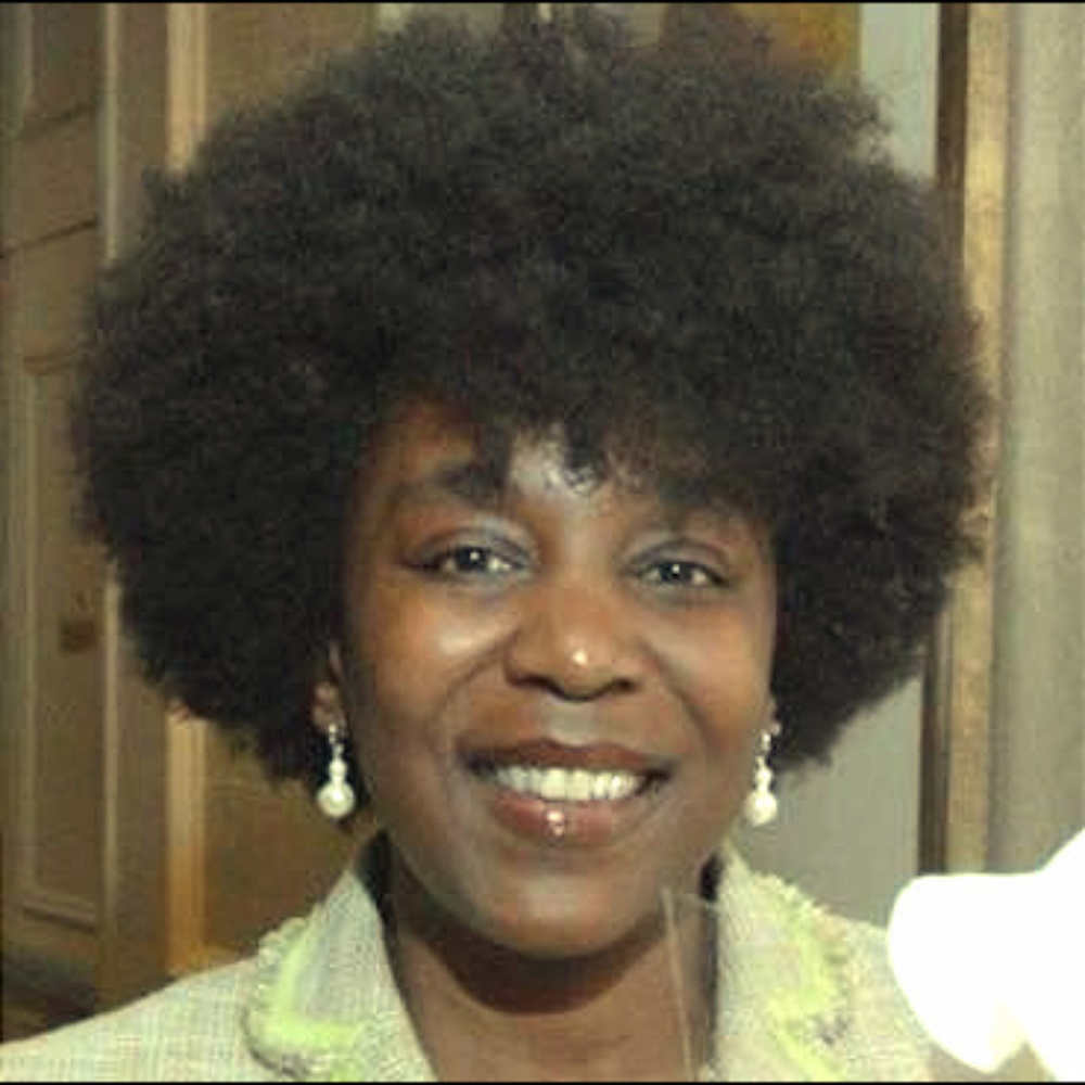 Meet your Posher, Felicia