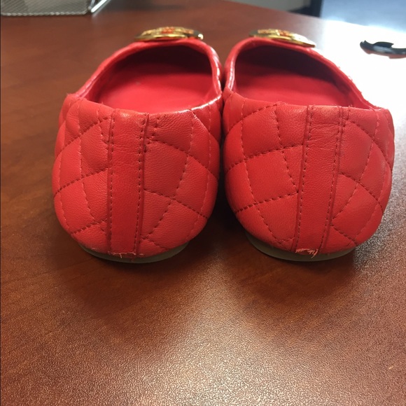 SOLD-Women's flats - Picture 4 of 4