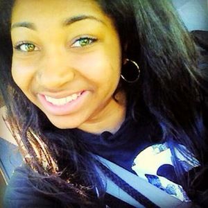 Meet your Posher, Maya