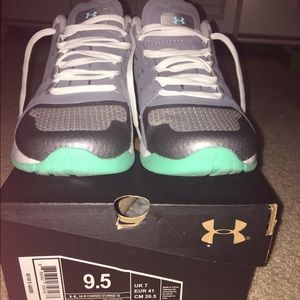 Under Armour Charged Stunner TR Running Shoes