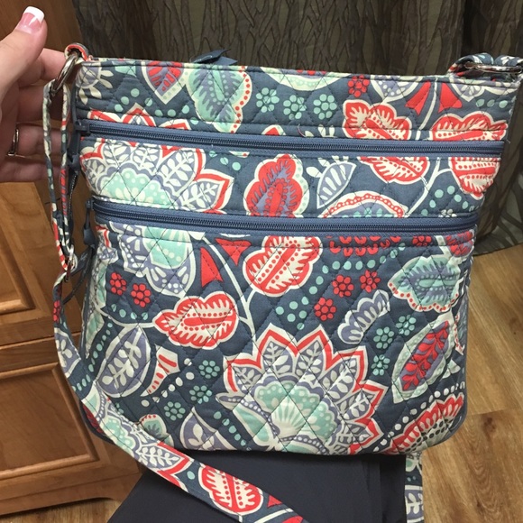 Vera Bradley purse