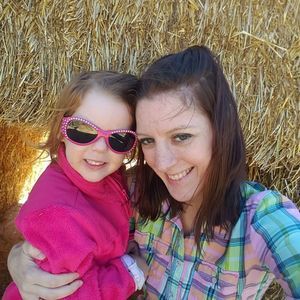 Meet your Posher, Kimberly