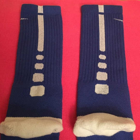2 LEFT! ⬇️REDUCED⬇️ Nike Elite Basketball Socks - Picture 3 of 4