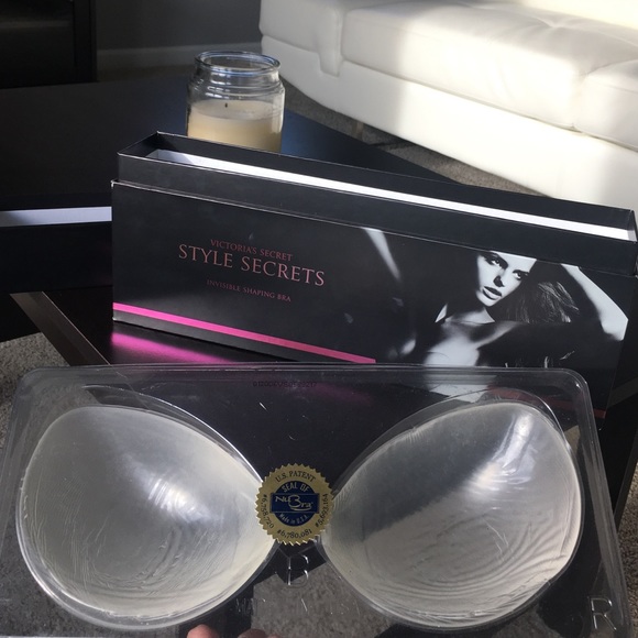 Victoria's Secret Other - 🔥Victoria's Secret invisible shaping bra (B cups)