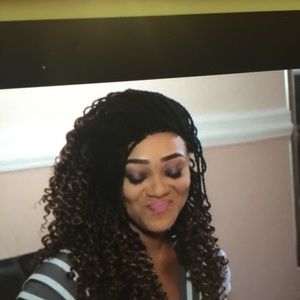 Meet your Posher, Rosalie