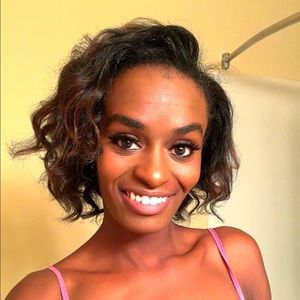 Meet your Posher, Gabrielle