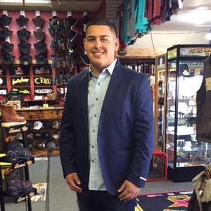 Meet your Posher, Arturo