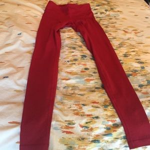 Never worn lulu lemon pants