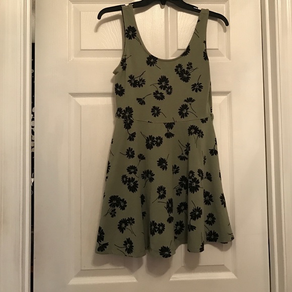 Forever 21 Army Green Floral Dress
