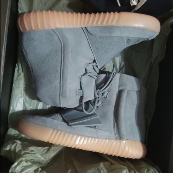 Yeezy 750 boost sizes 5-12.5