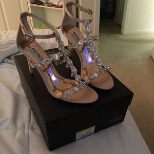 Badgley Mischka heels