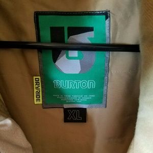 Dry Ride Burtons Army colored snowboard Jacket