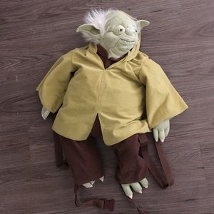 yoda backpack disney