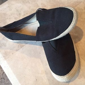 Mootsies Tootsies Comfortable Shoes