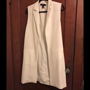 NEVER WORN White trendy jacket