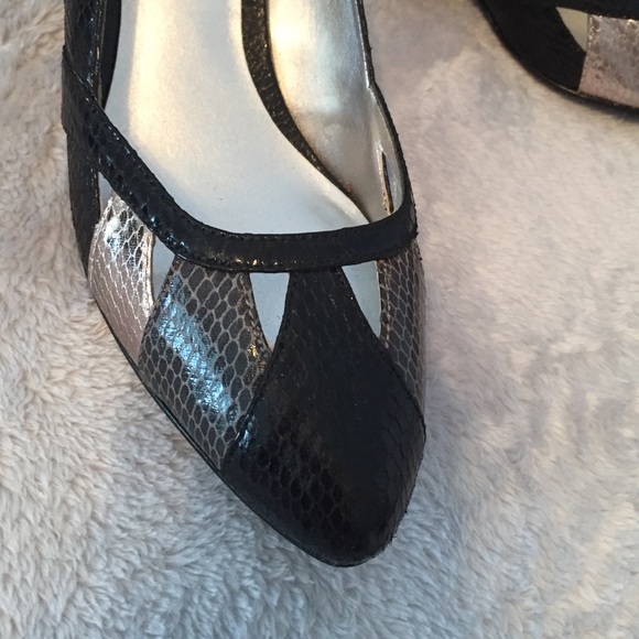 Nine West heels - Picture 3 of 3