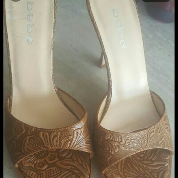 Bebe sandals /low heels