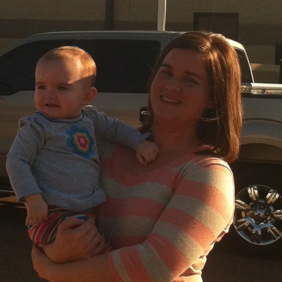 Meet your Posher, Christa - Picture 1 of 1