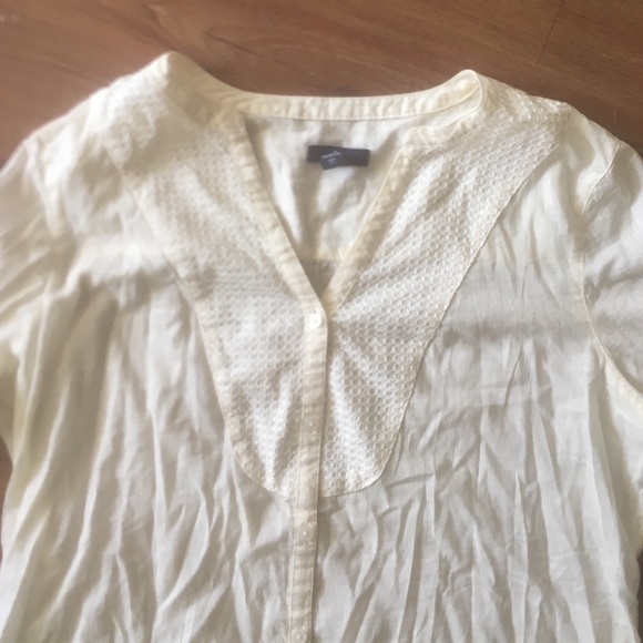 Gap blouse - Picture 2 of 3