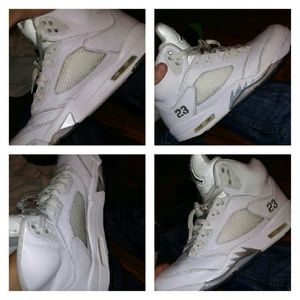 Jordans retros ( looking for trades)