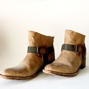 Fire Bird booties. Size 7. Rarely worn.