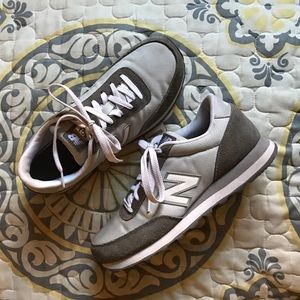 New Balance 501 in Gray and White