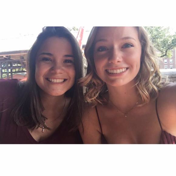 Meet your Posher, Crissy - Picture 1 of 1