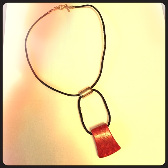 Silpda copper wedge necklace