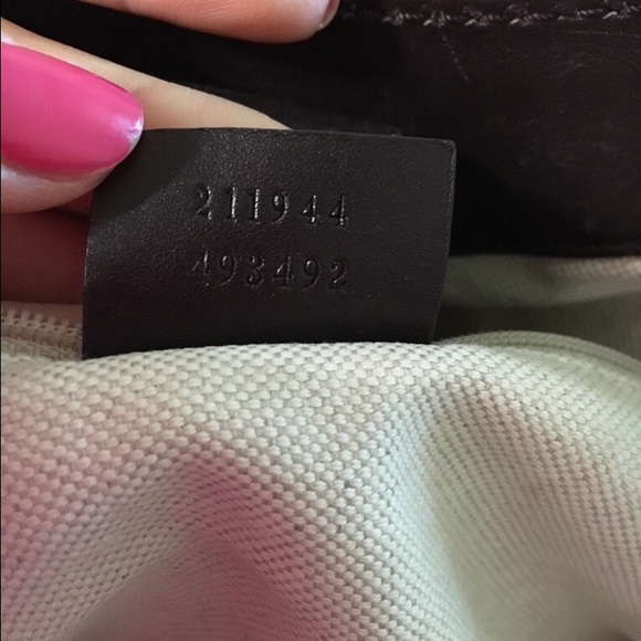 Gucci purse - Picture 2 of 4