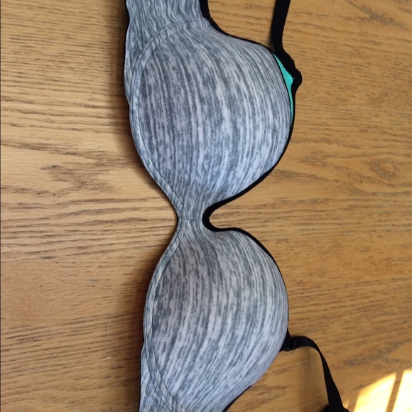 VICTORIA SECRET BRA