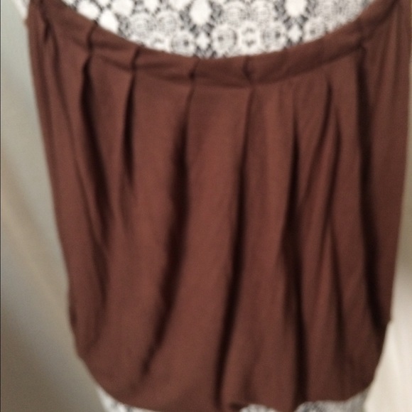 Beautiful. Beaded  Top - Picture 3 of 4