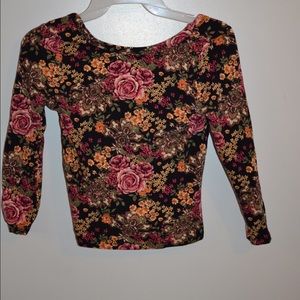 Floral long sleeves crop top!