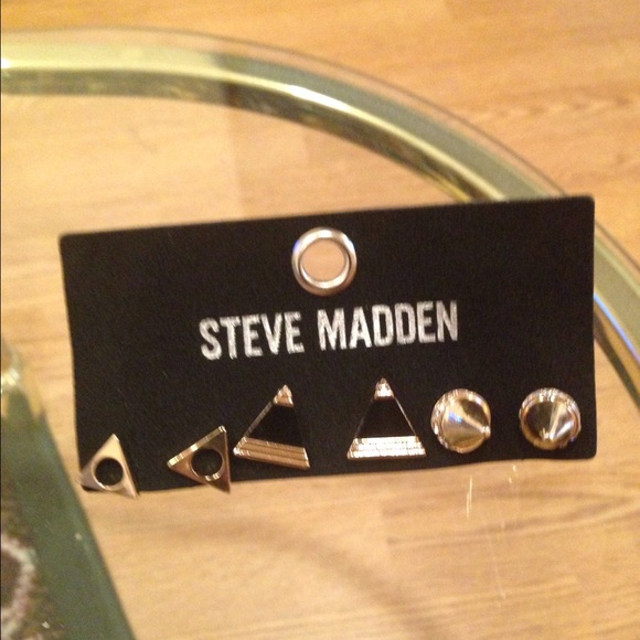 Steve Madden Three Pieces Earrings Set