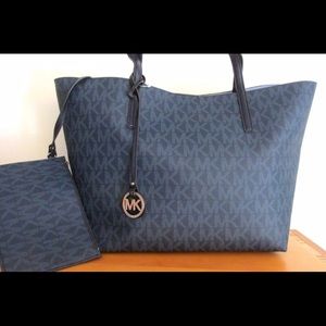 NWT MK Baltic Blue Signature Hayley Large Tote
