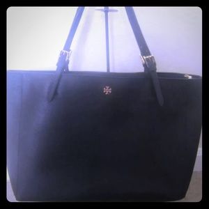 Tory Burch Saffiano Tote Large