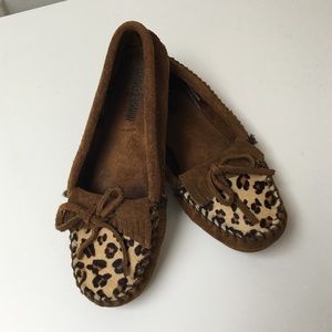 🔴SALE🔴MINNETONKA/ Moccasins Shoes/ Leopard