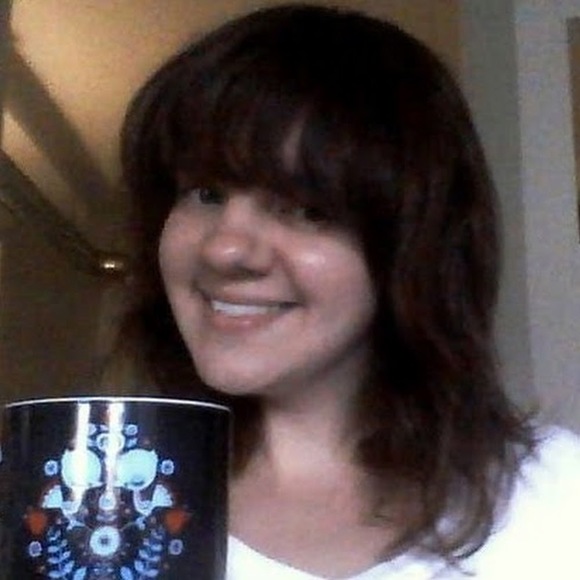 Meet your Posher, Catherine - Picture 1 of 1