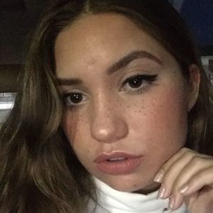 Meet your Posher, Gabrielle