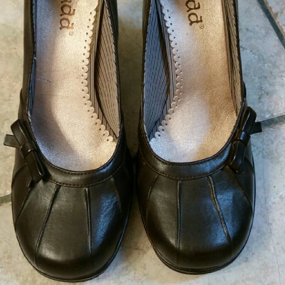 Mudd heels