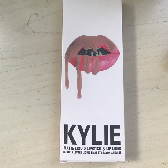 Kylie Lipstick Only in Candy K