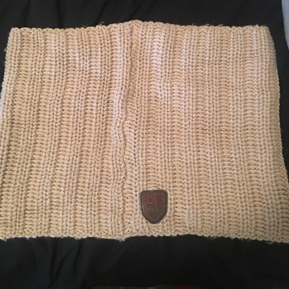 UGG infinity scarf