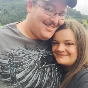 Meet your Posher, Johnda