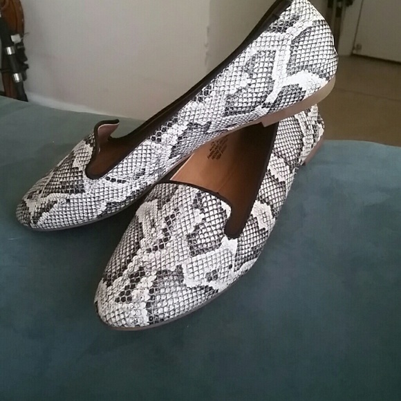 Feux Snake skin H&M flat!