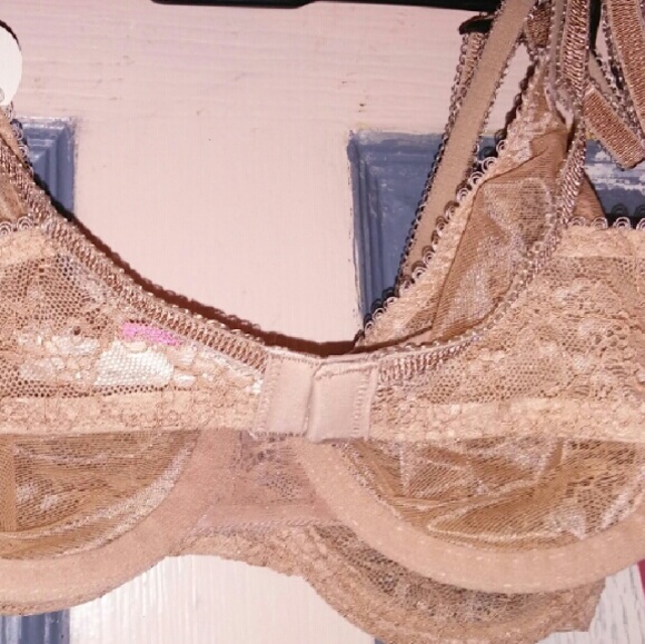 Bra - Picture 2 of 3