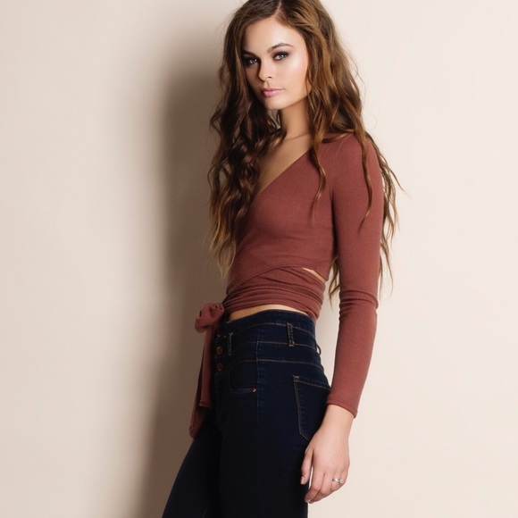 "First Dawn" Wrap Crop Top - Picture 2 of 3