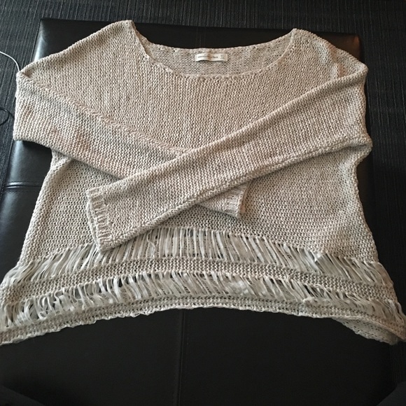 🔥🔥15% off 2+ bundles 🔥🔥Cream sweater