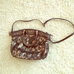 Leopard sequin crossbody ⭐️⭐️